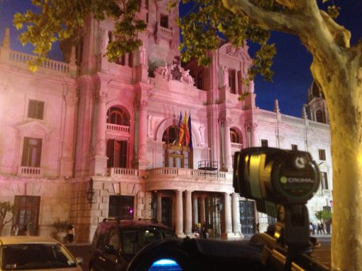 Día mundial de la niña. Once edificios emblemáticos de toda España se tiñen de rosa.